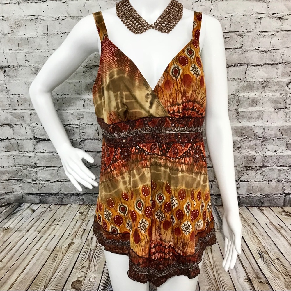 ‼️ING Woman’s 2X Triangle Top‼️ A1 23